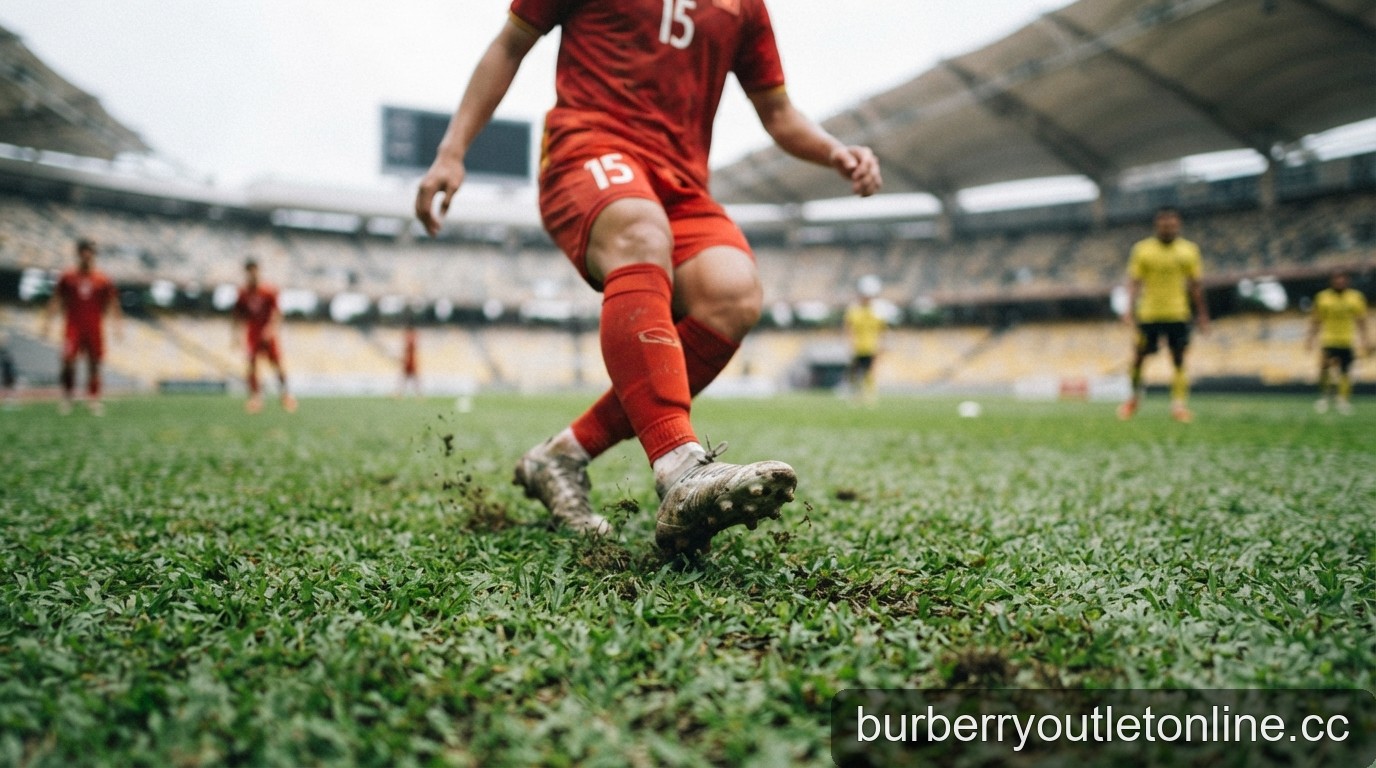 Bán kết ASEAN Cup 2026: Đội tuyển Việt Nam và bài toán mặt cỏ tại Kuala Lumpur - 2